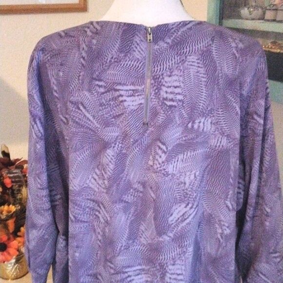 NWT Attention Shift Dress - Picture 6 of 10